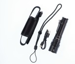 FENIX LED Taschenlampe PD40R V3.0 aufladbar, mit USB Ladekabel 