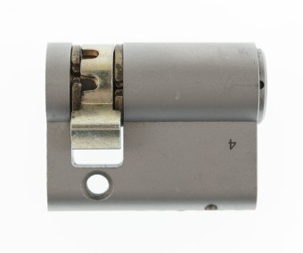ASSA RUKO Profil-Halbzylinder System 600 Typ 623, mit 6 Stiftzuhaltungen 